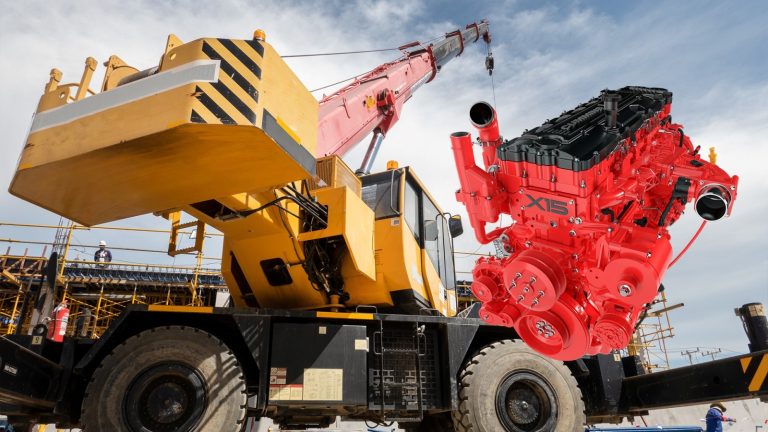 X15i_construction-cummins engine