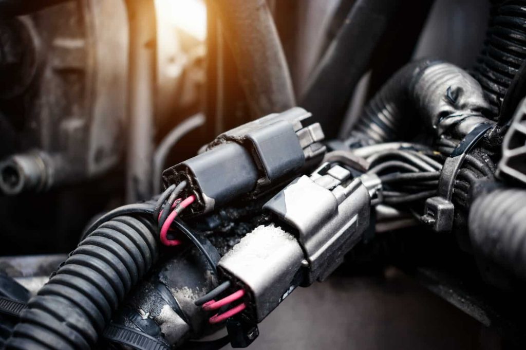 المكونات الكهربائية والإلكترونية